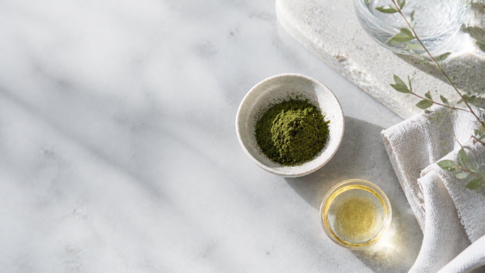 Editorial image for Chlorophyll, B2, and why formulas evolve.